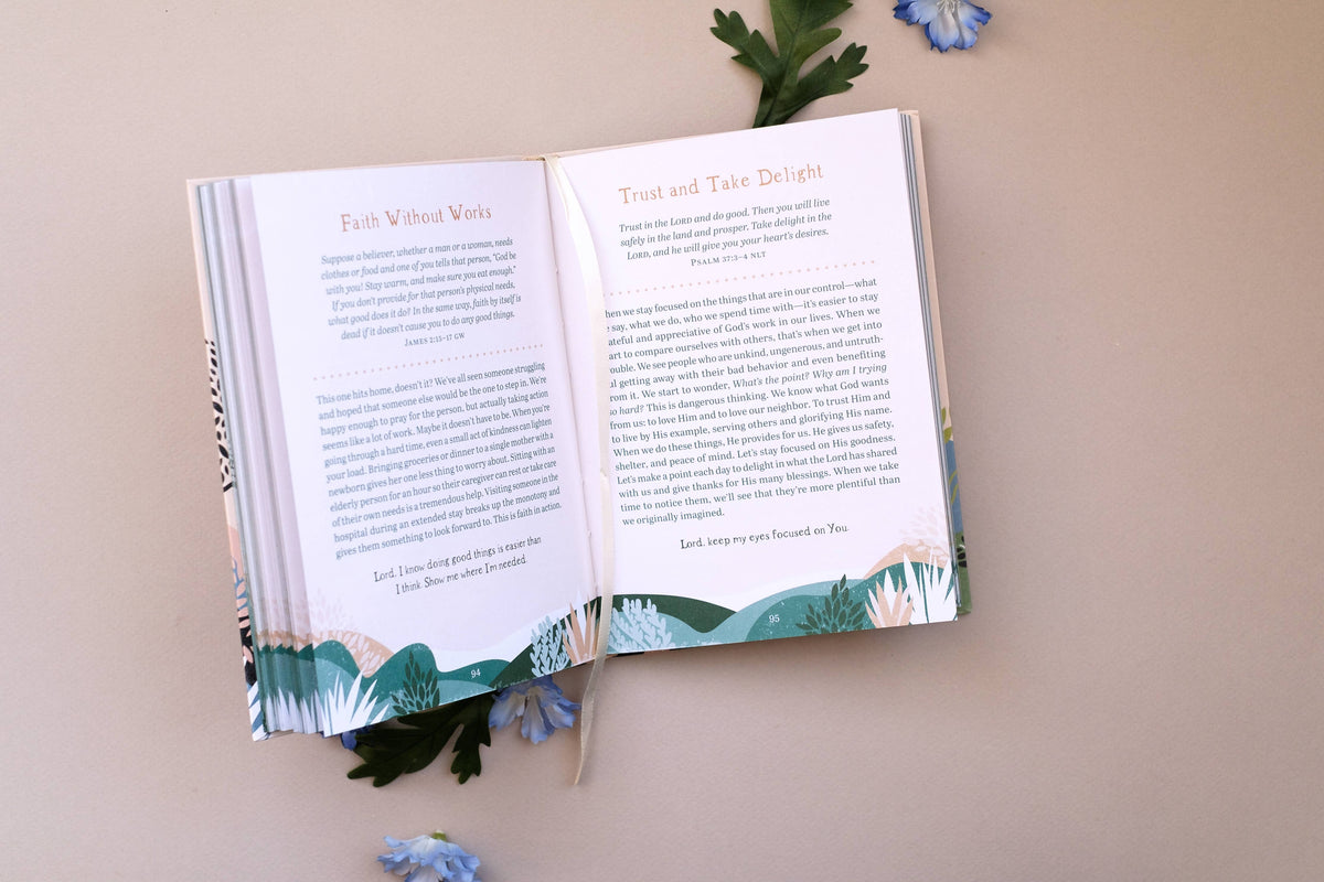 Sacred Space Devotions for Women Book