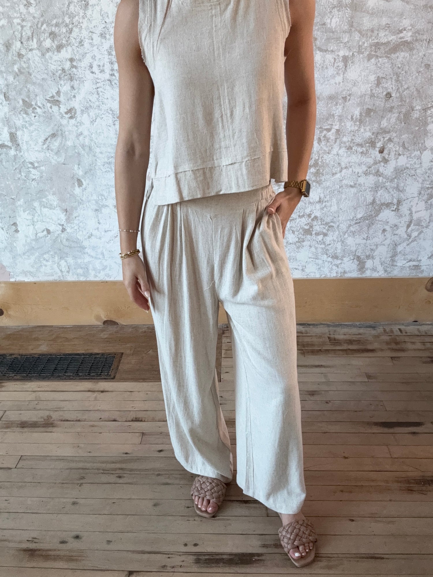 Solid Woven Linen Sleeveless Top & Pants Set