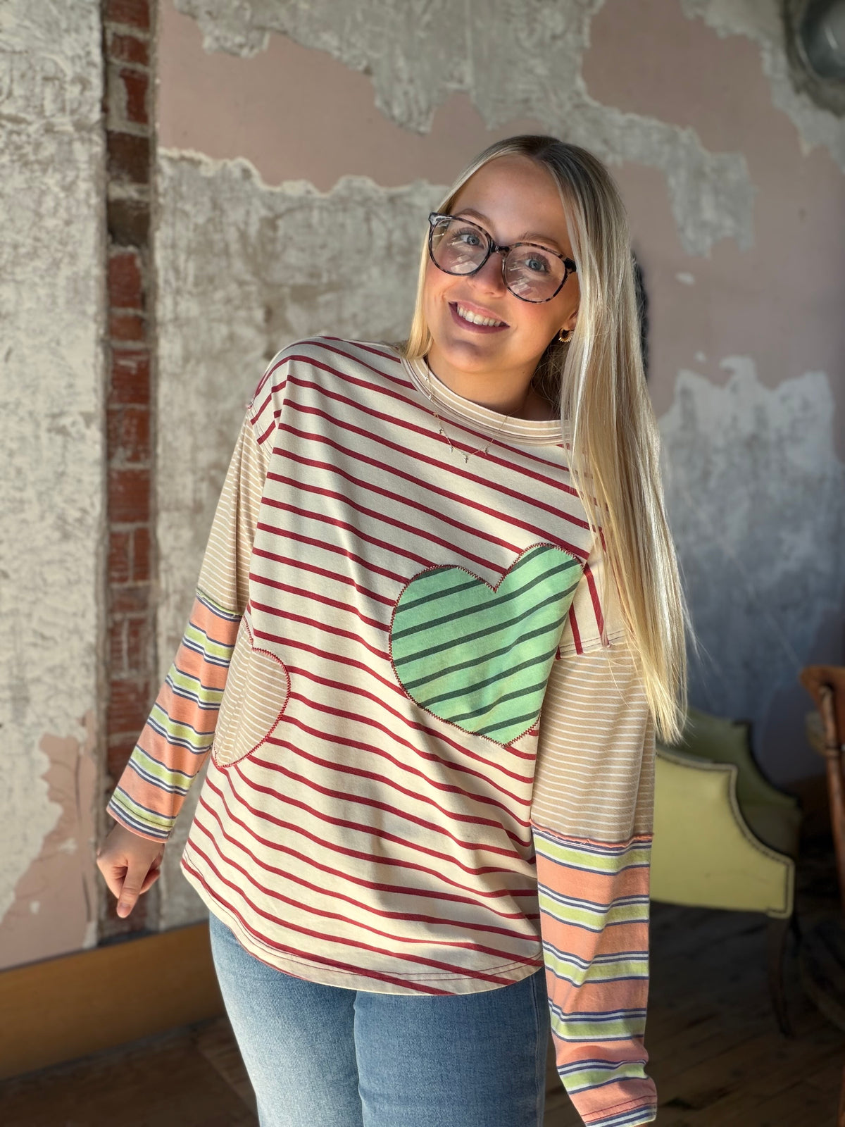 Stripe Mixed Heart Patch Front Washed Top