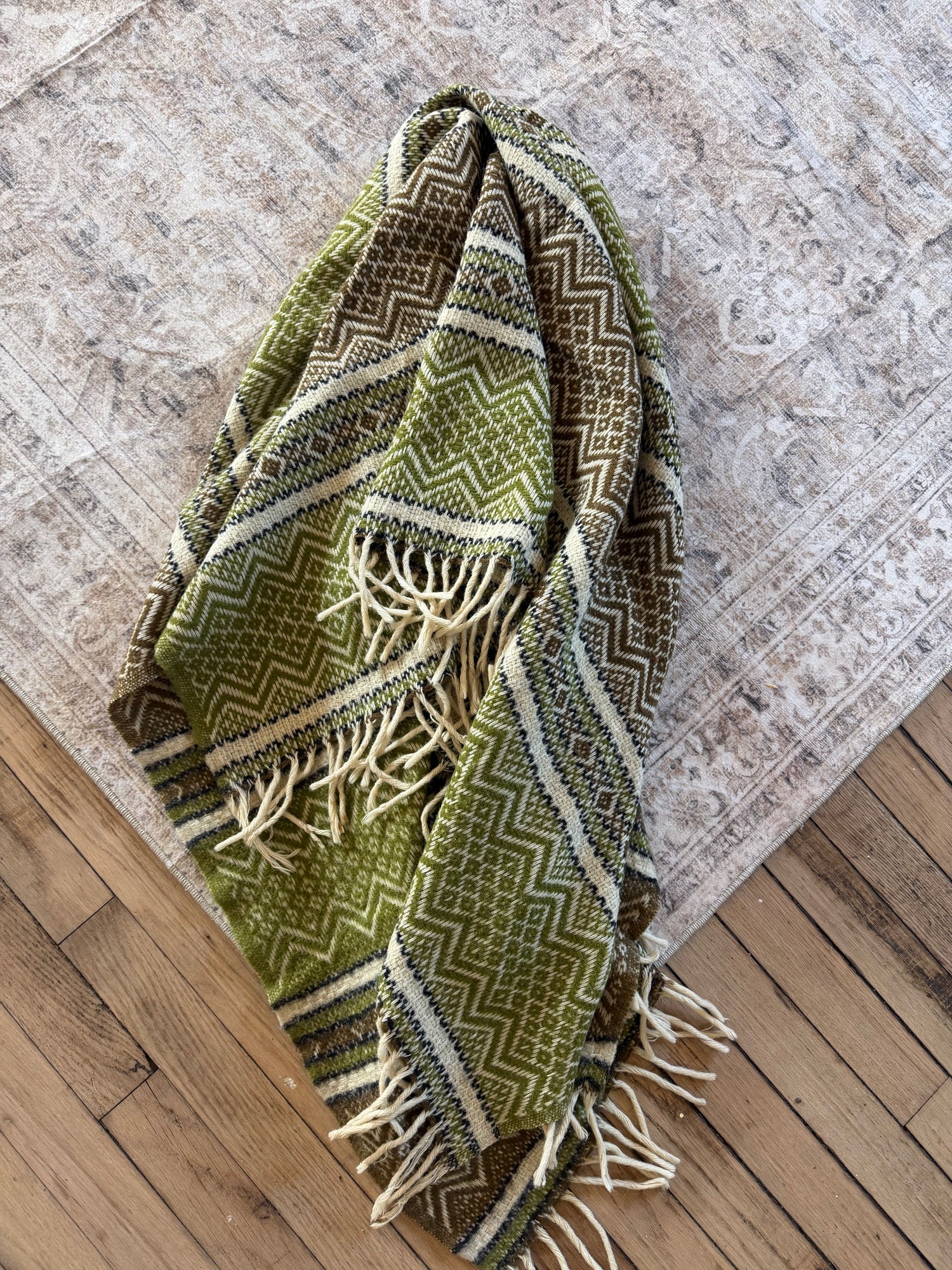 VINTAGE // Faribo green & brown wool blanket
