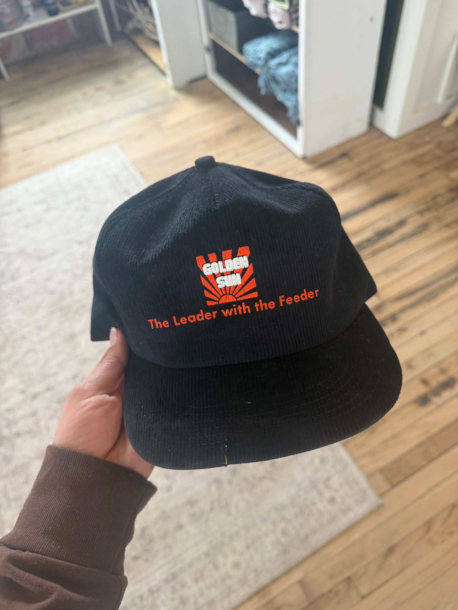 VINTAGE // Golden Sun Feeds Hat