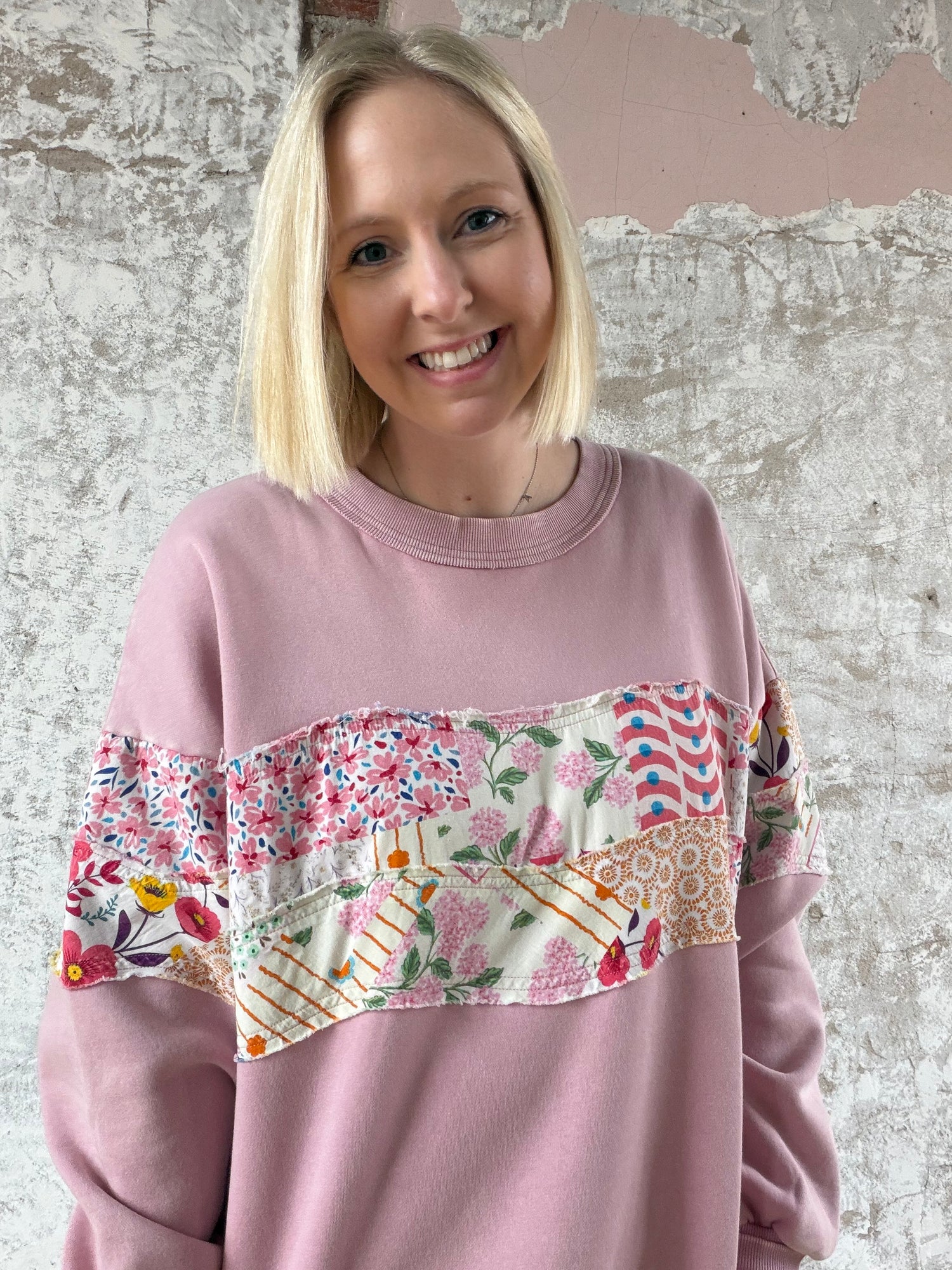 Print Mix Washed Knit Pullover!