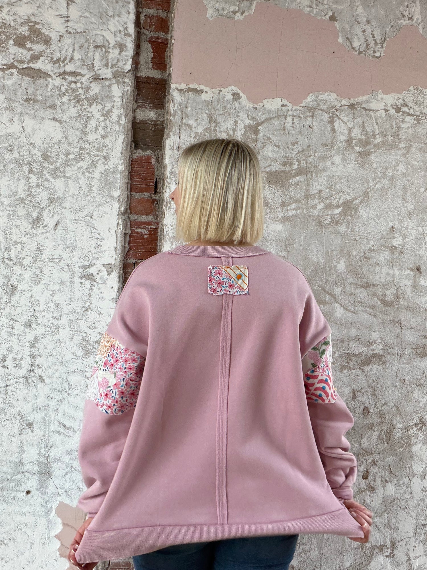 Print Mix Washed Knit Pullover!