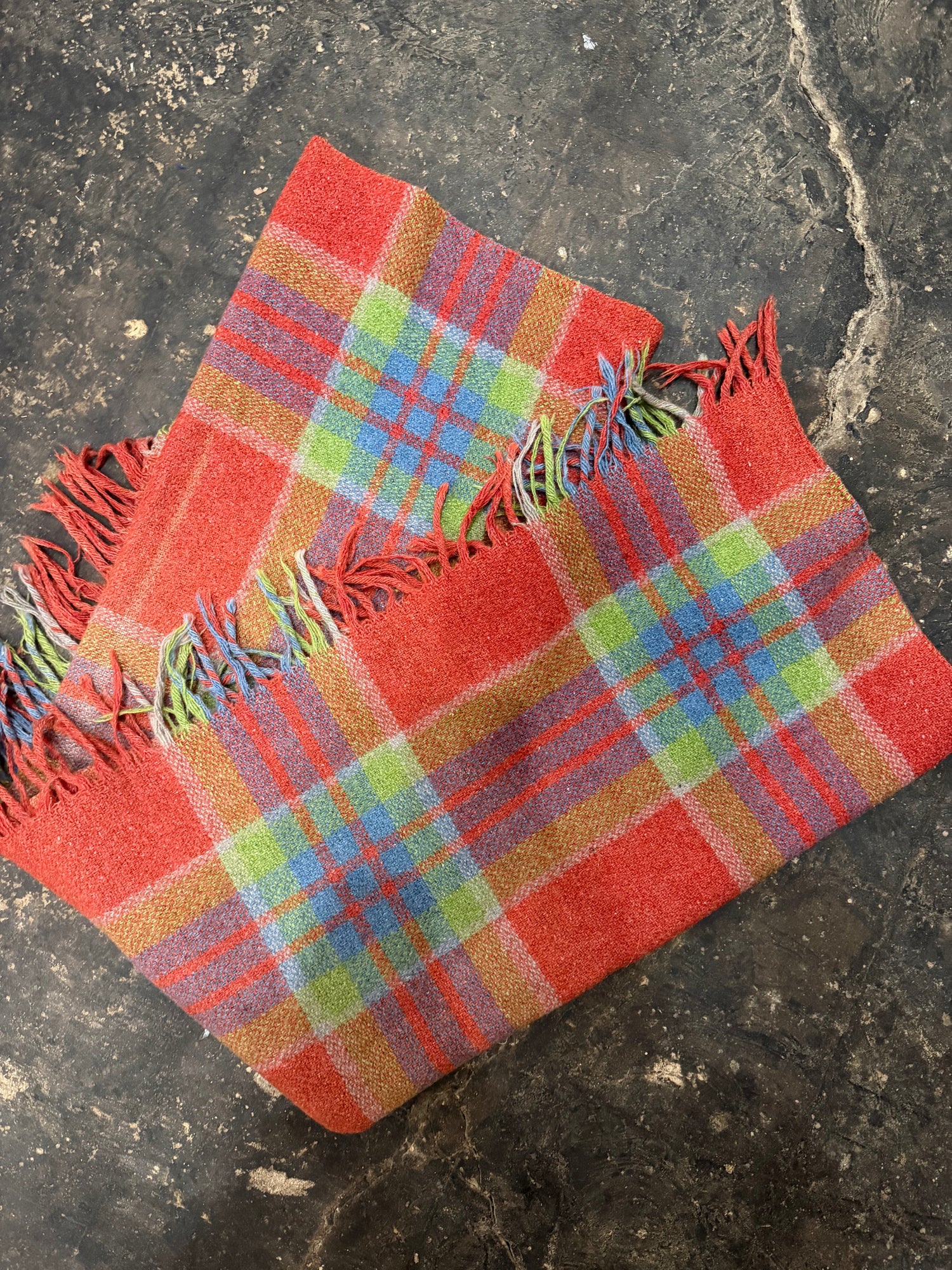 VINTAGE // wool plaid blanket