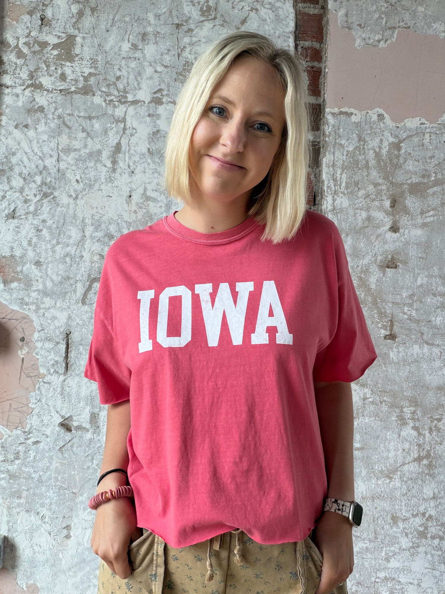 Iowa Vintage Graphic Crop Top