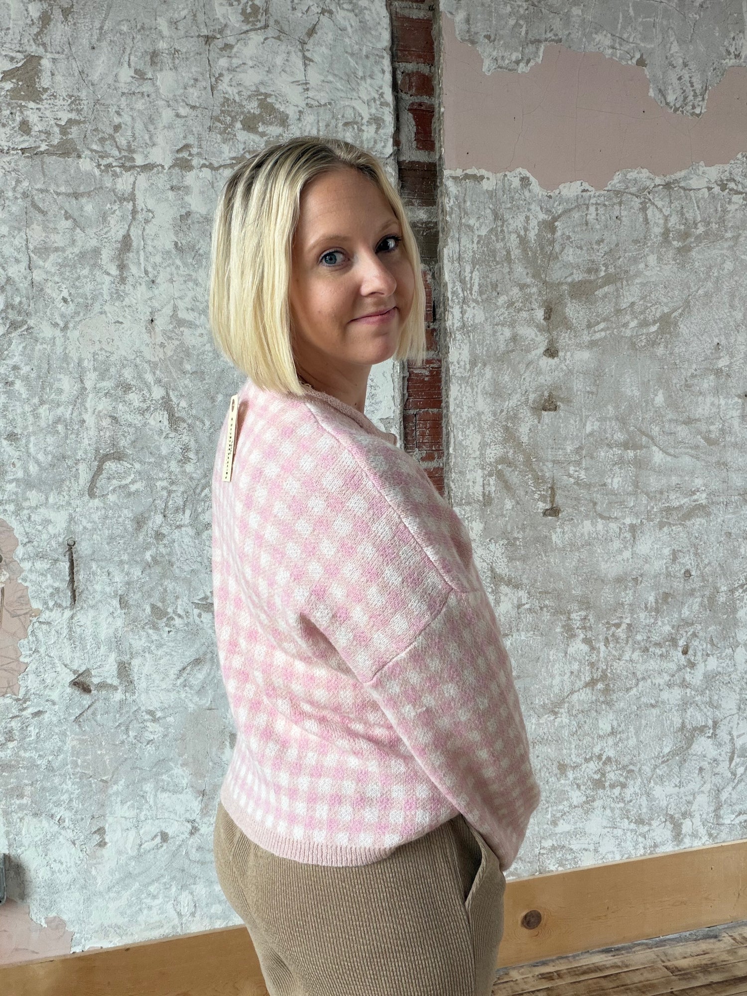 Rolled Hemline Checkered Half Button Sweater