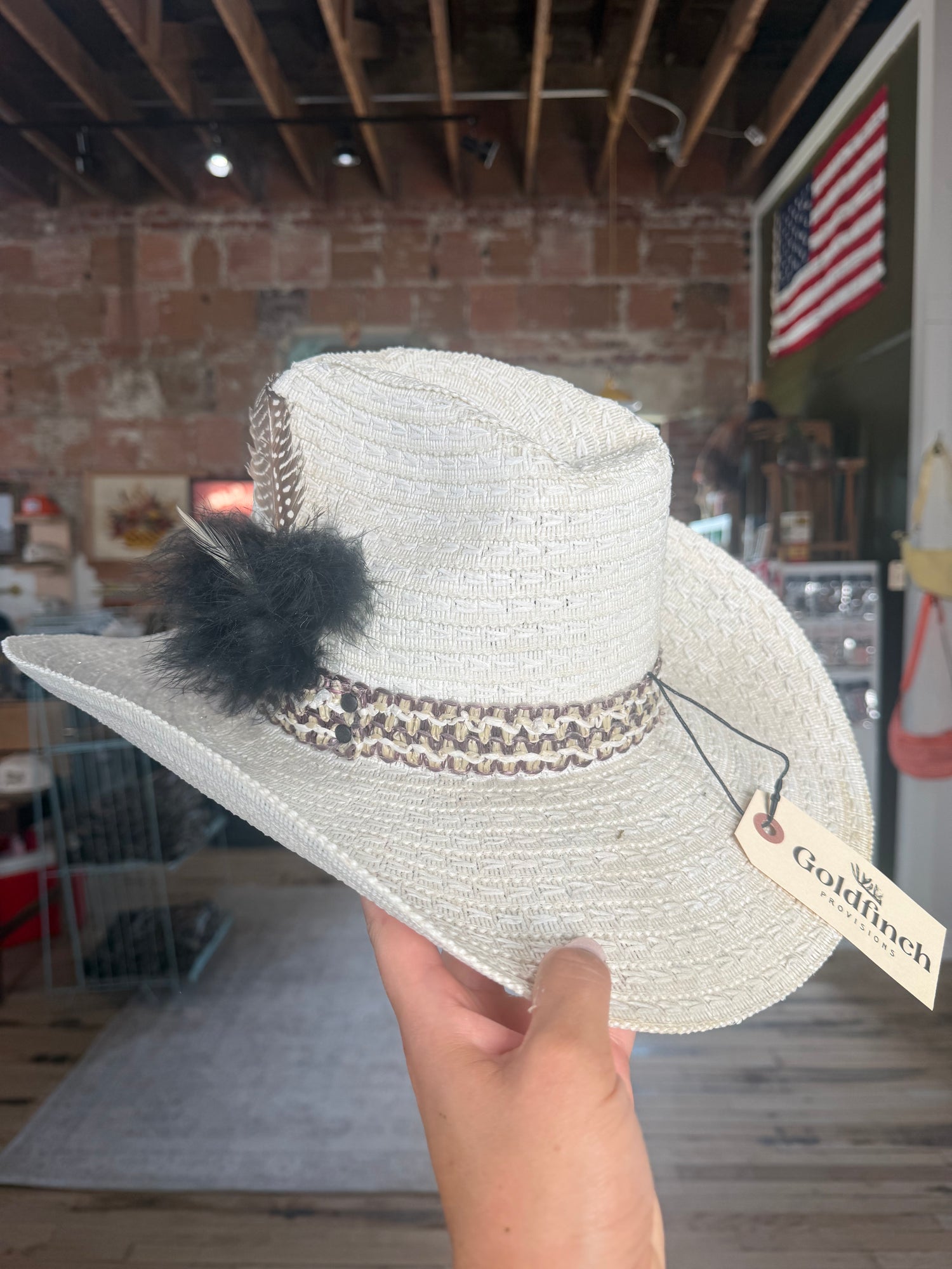 VINTAGE // white cowboy hat