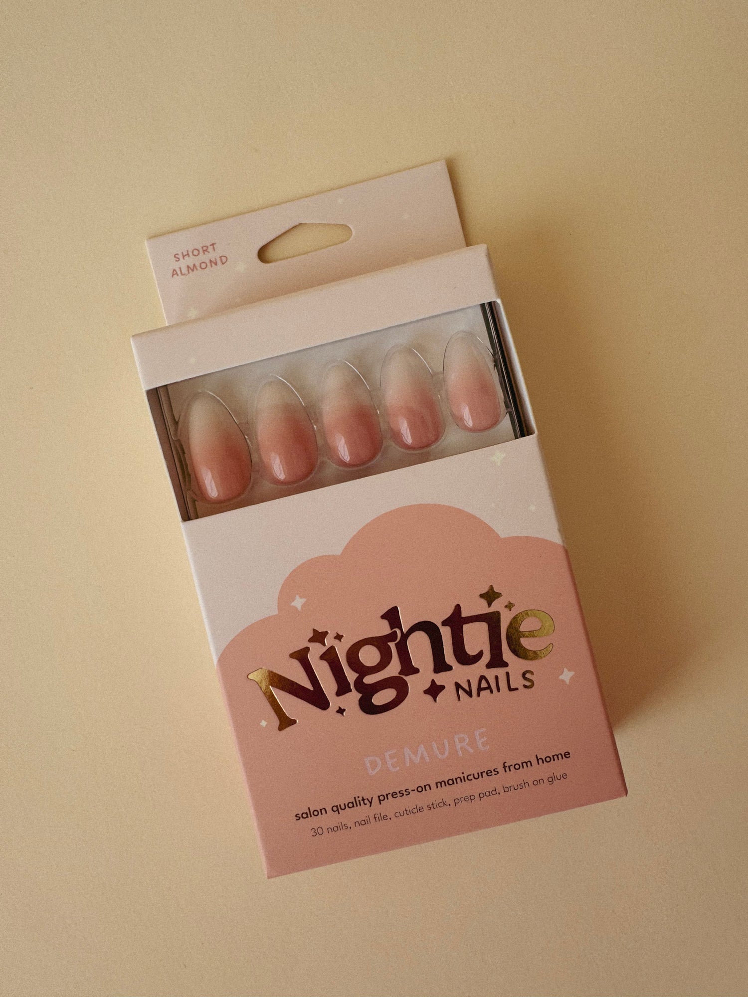 Demure | Press on Manicure