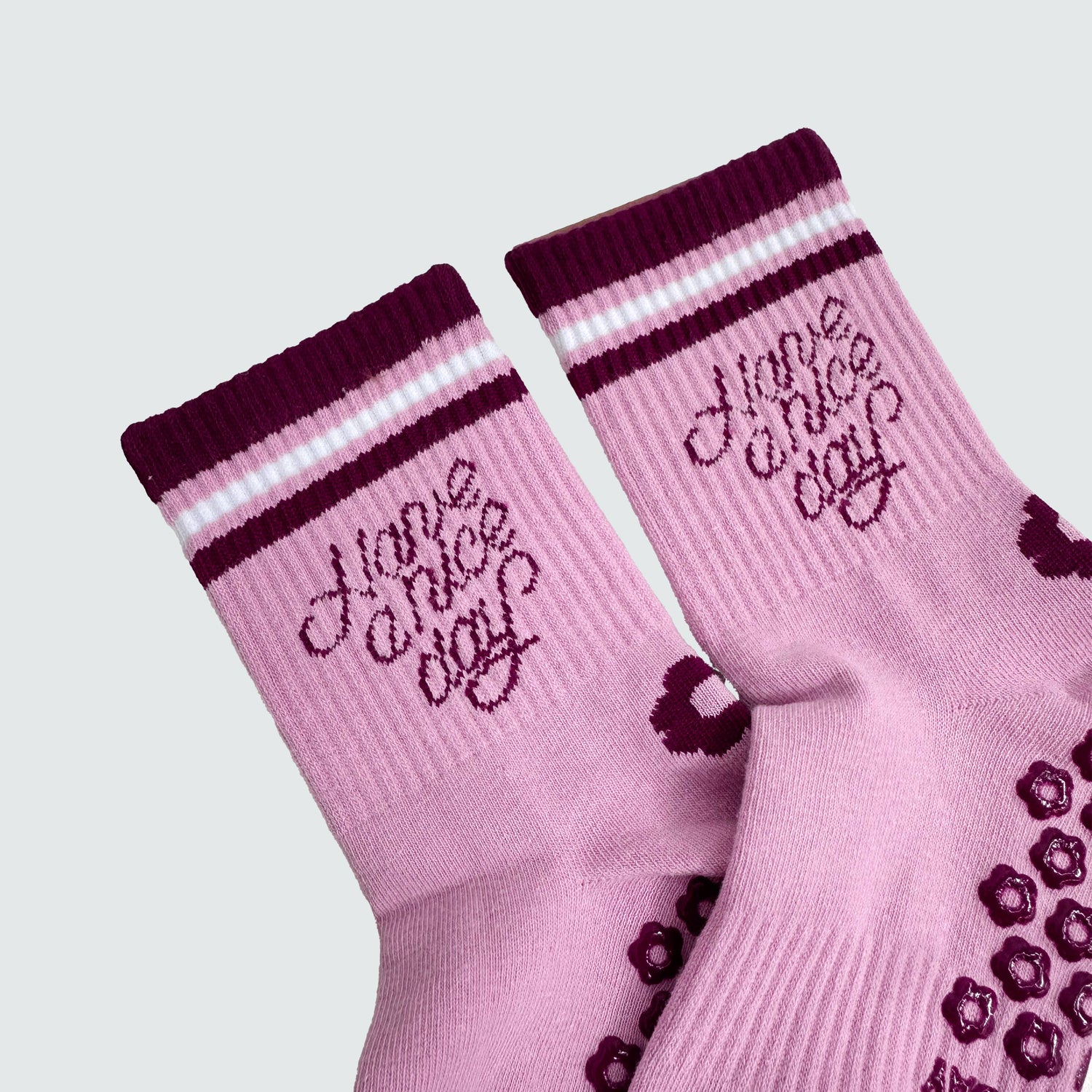 Have a Nice Day Daisy Grip Socks